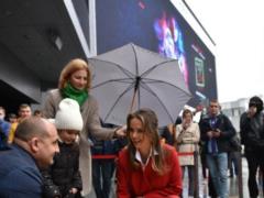  Рада, что это случилось именно здесь : Свитолиной открыли именную звезду в Киеве