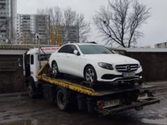 В Украине у водителя впервые забрали авто за неуплаченные штрафы