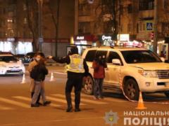 A patrolman was shot down at the scene of an accident with teenagers in Kharkiv