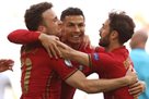 Роналду, Жота и Бернарду сыграют на острие атаки Португалии в игре против Сербии