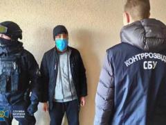 Отправлял боевиков в Сирию и Ирак: В Харькове задержали участника террористической организации