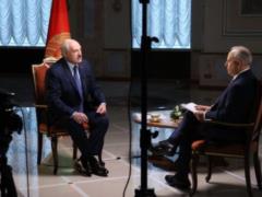 Лукашенко признал, что белорусские пограничники могли помогать мигрантам нарушать границу