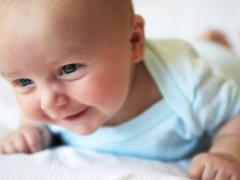 Scientists told at what age children begin to understand humor