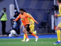Shakhtar put the Rukh on hold in a difficult match, but allowed Dynamo to seize the lead in the UPL
