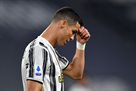  Мы играли как д***мо : Роналду устроил разнос в раздевалке Ювентуса в перерыве матча с Порту