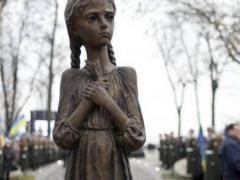 A procession in memory of the victims of the Holodomor will be held in Kharkiv on Saturday. Part of the central streets will be 