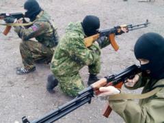 Разведка Минобороны: Оккупанты скрыто доставляют на Донбасс технику и  вооружение