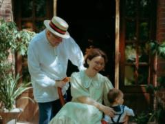 Молодая жена 76-летнего Петросяна умилила видео с их подросшим сыном