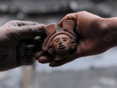 Археологи нашли в Мексике алтарь ацтеков