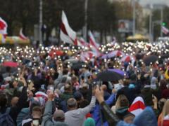 Протесты в Беларуси разрешат разгонять с применением оружия