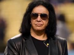 Джин Симмонс из Kiss решил со скидкой продать дом