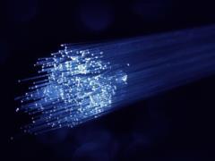 Разработано оптоволокно толщиной с волос для передачи 3D-видео