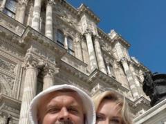 Певица Юлия Думанская в бикини похвасталась райским отдыхом на Мальдивах и показала мужа