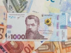 Гривна существенно просела второй день подряд