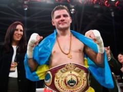 Беринчик победил российского боксера и защитил чемпионский пояс