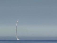 Россия запустила крылатые ракеты “Калибр” с подводной лодки в Японском море – видео