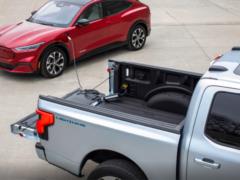 Новый электромобиль Ford сможет заряжать другие электрокары