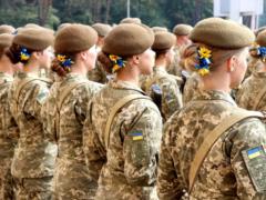 В Минобороны объяснили, когда женщинам идти в военкоматы и что делать