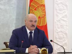 Конституцию Беларуси собираются изменить: главные поправки