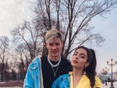 Анна Трінчер злякала фанів фото свого нареченого у лікарні під наркозом