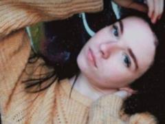 Ушла из дома и не вернулась: в Киеве ищут 15-летнюю девушку