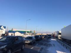 На западной границе Украины образовались огромные очереди