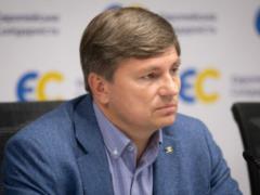 В партии Порошенко требует созвать внеочередное заседание Рады