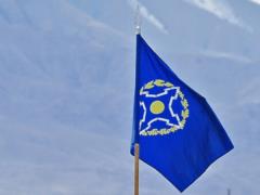  Миротворцы  ОДКБ вернулись в Россию. Лукашенко говорит, что разработал эту операцию с Путиным