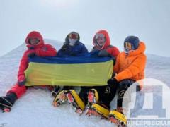 Вперше експедиція українських альпіністів підкорила найвищу гору Антарктиди