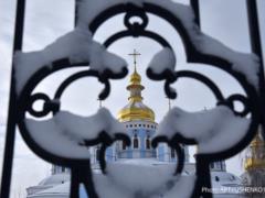 Синоптики обещают в Украине снегопады и гололед
