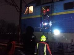 В Ровенской области грузовик протаранил пассажирский поезд, есть пострадавшие