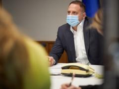 Андрей Ермак второй раз заболел коронавирусом