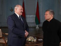 Лукашенко требует у Путина звания полковника России