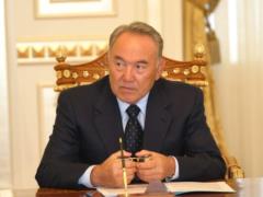 Назарбаева лишили права пожизненного председательства в Совбезе Казахстана