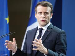Macron: Zelensky  