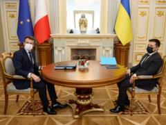 Президент Франции анонсировал широкий диалог по вопросам безопасности
