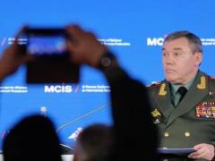 Глава Генштаба РФ приехал в Беларусь проверить готовность войск
