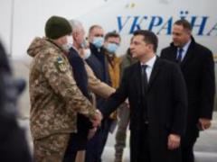 Глава государства начал двухдневную рабочую поездку в Харьковскую и Херсонскую области