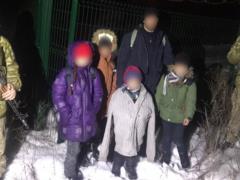 Під Харковом чоловік та чотири дитини намагалися через кордон піти до Росії