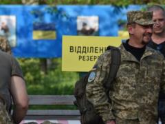 Зеленский изменил указ о прохождении службы в резерве ВСУ в особый период
