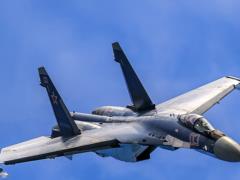 Российские истребители трижды опасно приблизились к самолетам ВМС США