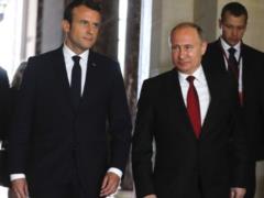 Макрон провел очередной разговор с Путиным