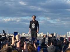  Океан Эльзы  устроила бесплатный концерт под открытым небом в Киеве: фото, видео
