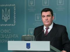 В Украине вводится режим чрезвычайного положения