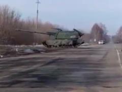 Российские танки, идущие на Киев, остановили возле Иванкова