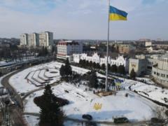 В Ахтырке под обстрел попал детсад и укрытие: есть погибшие и тяжело раненные дети