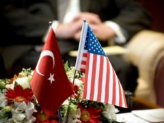 Турция и США договорились активизировать усилия по прекращению огня между Украиной и Россией — СМИ