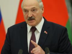 Лукашенко уверяет, что Беларусь не собирается воевать против Украины