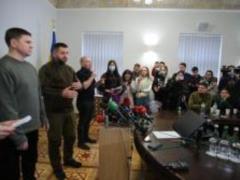 Во исполнение договоренностей, достигнутых на переговорах 3 марта, разрабатываются пути решения гуманитарных вопросов - советник