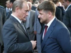 Кадыровцы расстреляли и переехали танком машину Укрпочты в Запорожской области